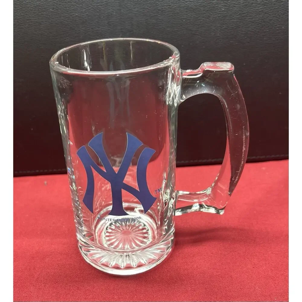 New York Yankees - Drinking Glass‎ Mug.